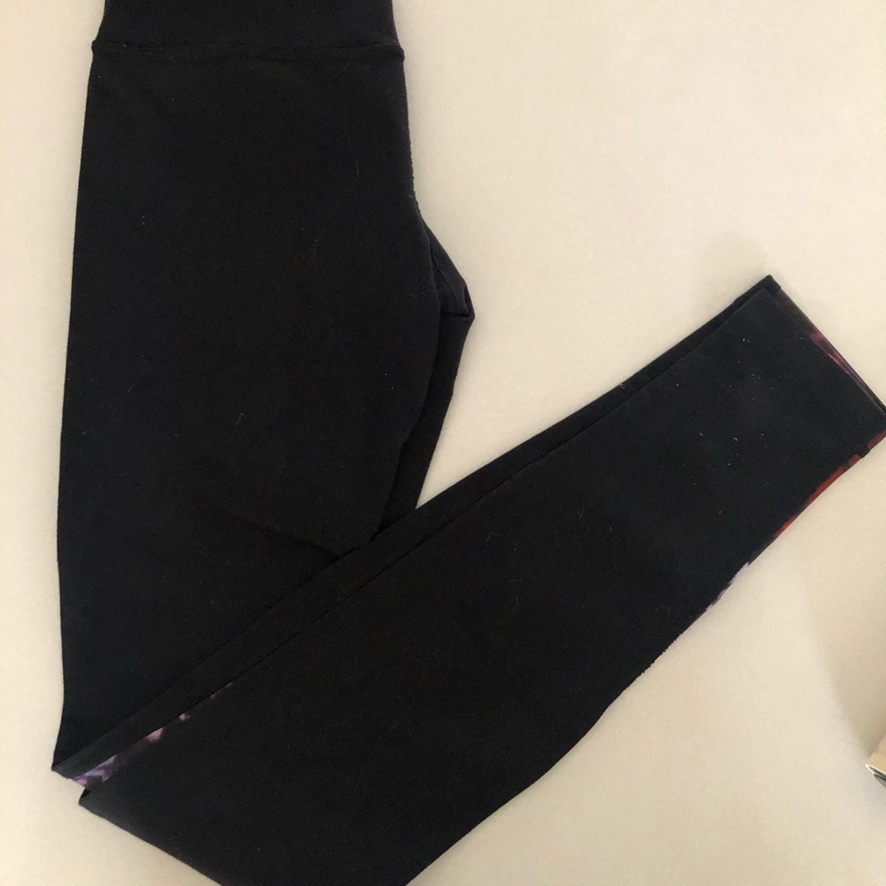 Lululemon Color Block Wunder Under - image 3